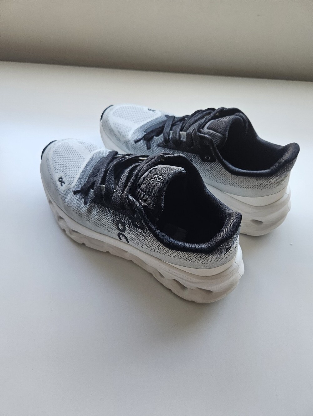 On Cloudtilt Black Ivory Cloudtech Phase Midsole Athletic Shoes - Picture 4 of 14